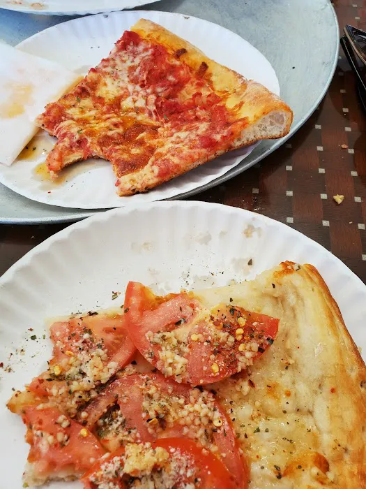 Lillian Pizzeria Picture 7