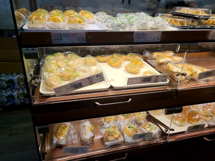 Fay Da Bakery Picture 4