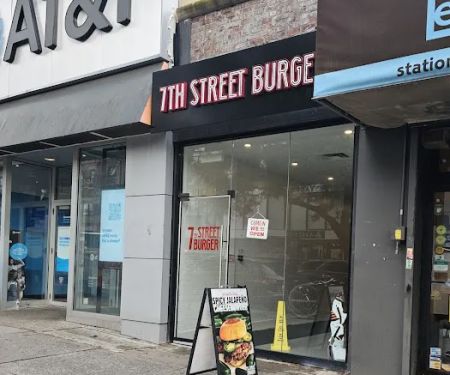 7th Street Burger Forest Hills