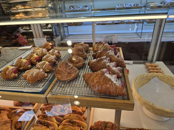 Paris Baguette Picture 8