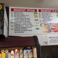 Mom & Sons Deli ico