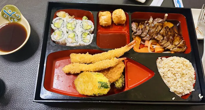 Fukuda Sushi Picture 9
