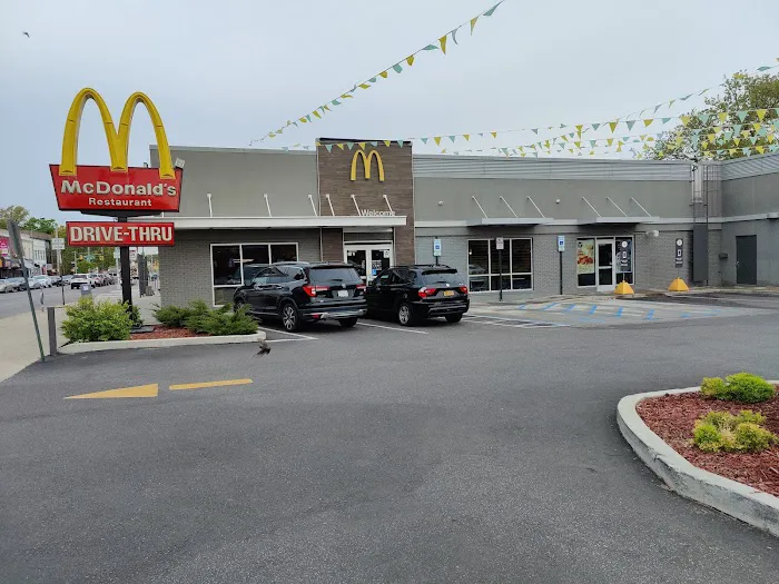 McDonald's Picture 2