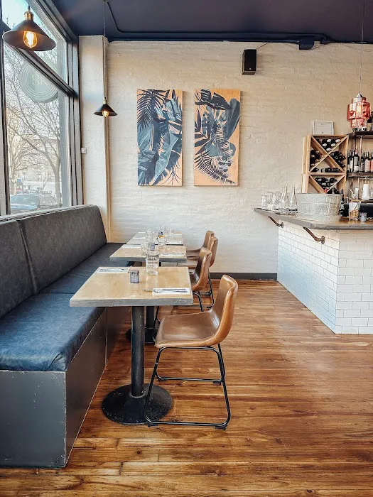 Trove Wine Bar & Kitchen Picture 8