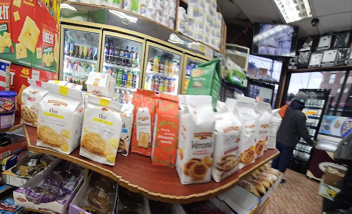 Double AA Gourmet Deli Picture 1