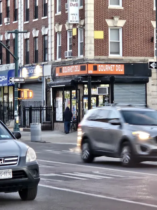 Double AA Gourmet Deli Picture 6