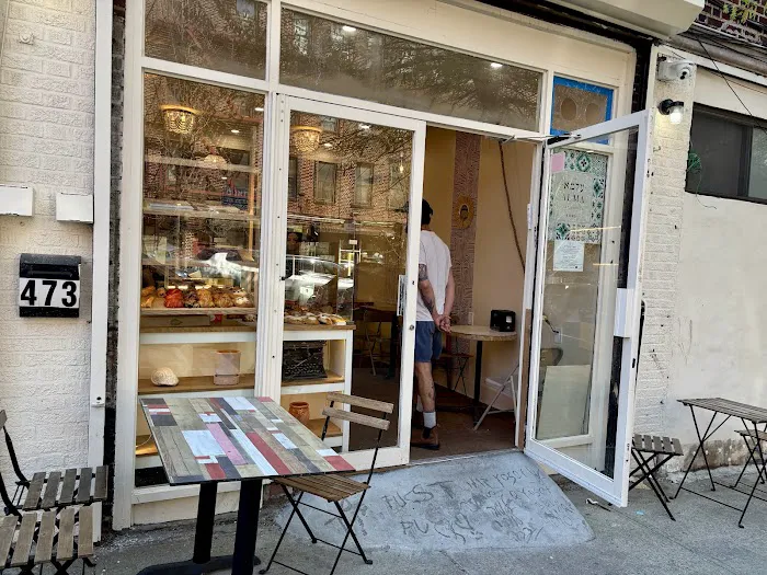Almah Cafe Picture 5