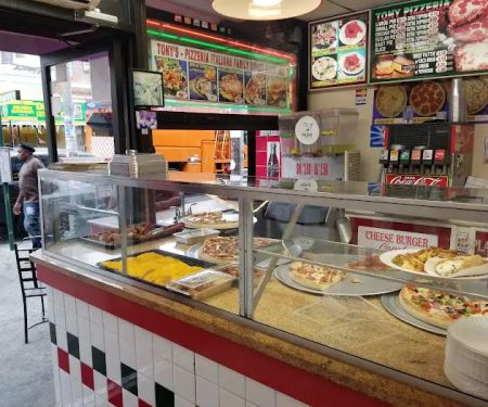 Tony's Pizza