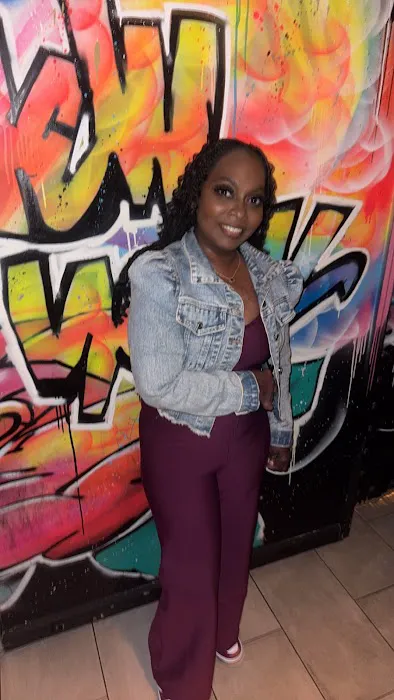 VELVET ROOM Picture 2