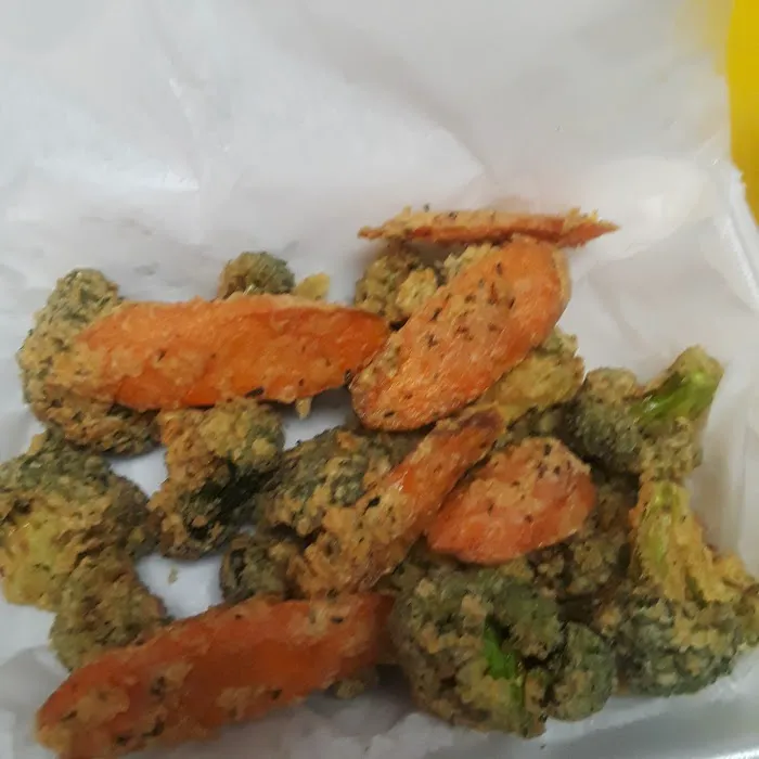 Spunky Fish N Things Picture 10
