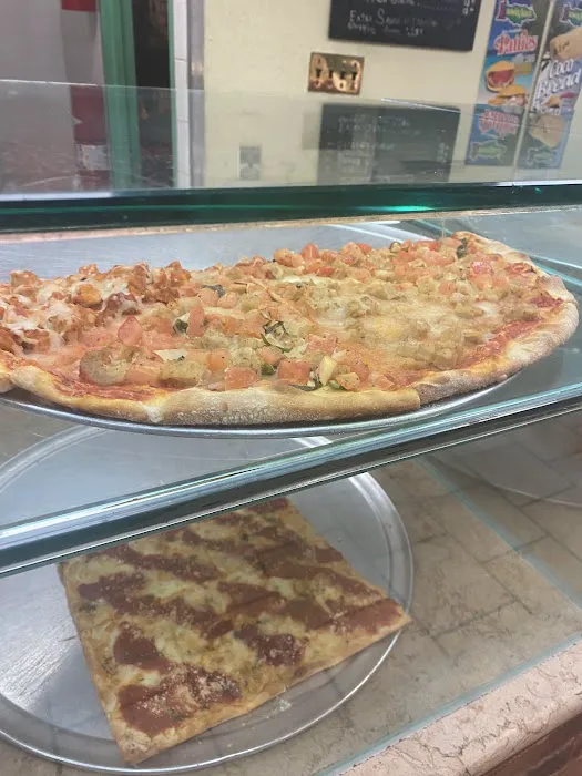La Bruschetta Pizza Picture 3