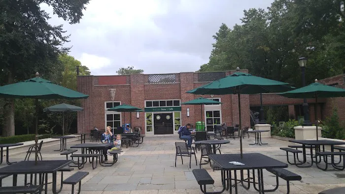 Sea Lion Store and Café Picture 2