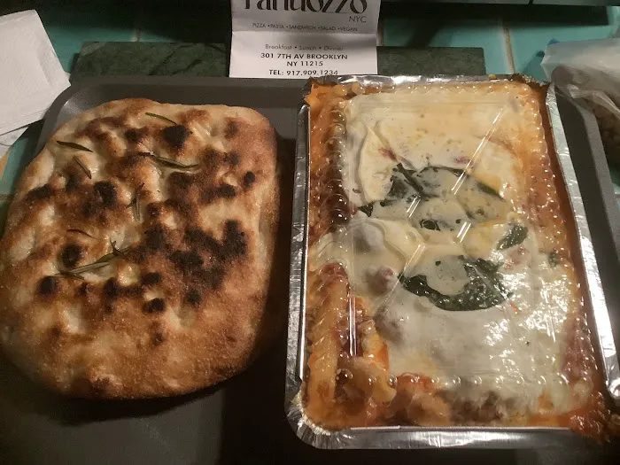 La Casa Del Panuozzo and brick oven pizza Picture 9