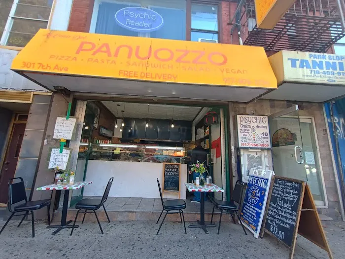 La Casa Del Panuozzo and brick oven pizza Picture 5