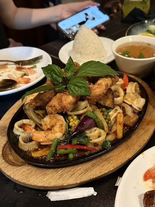 Prem Thai Restaurant and Noodle Bar Picture 1