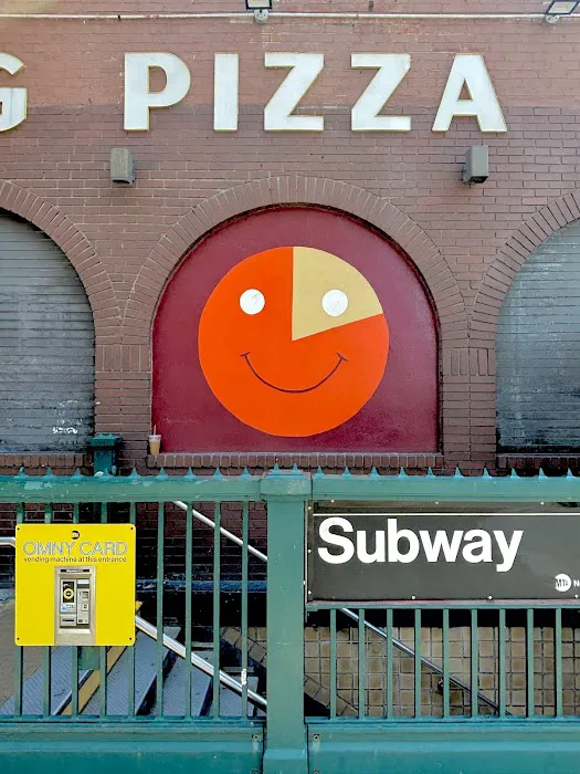 Smiling Pizzeria Picture 9