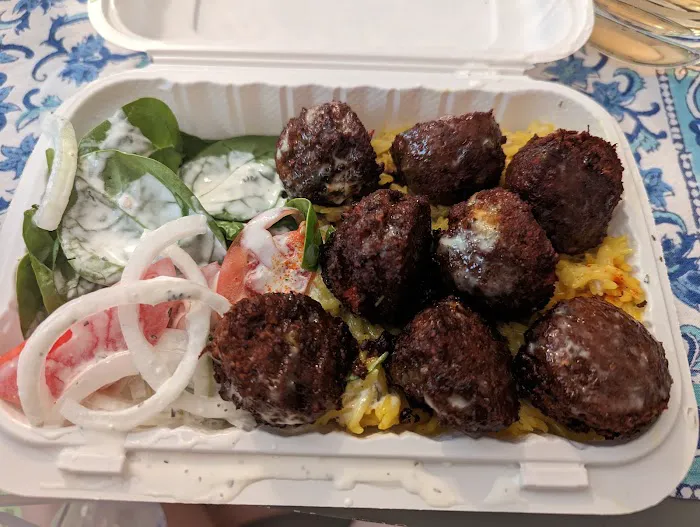 Halal Food Truck Picture 7