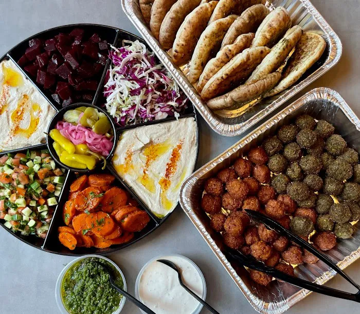 taïm mediterranean kitchen Picture 4