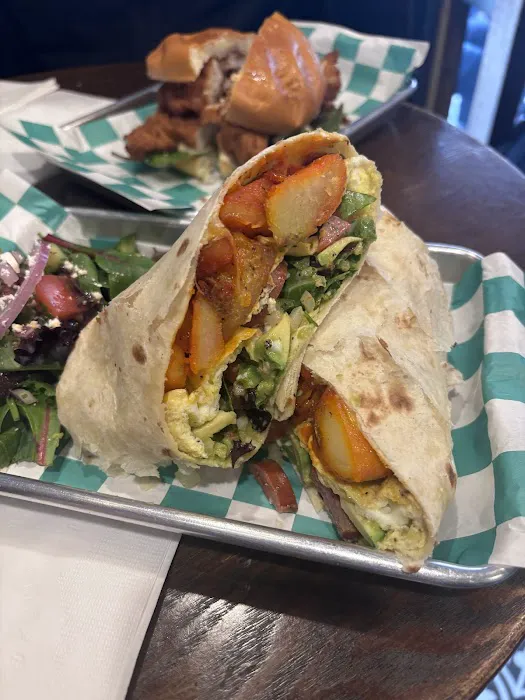 Sandwich Girl Cafe Picture 2