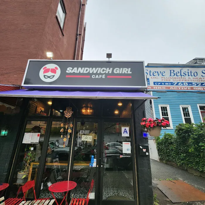Sandwich Girl Cafe Picture 4