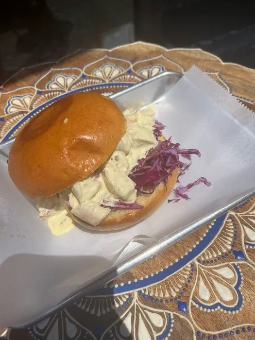 Sandwich Girl Cafe Picture 8