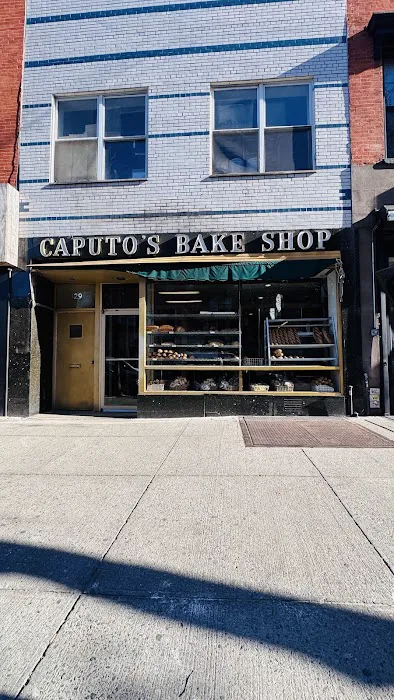 Caputo's Sweet & Cake Shop Picture 5