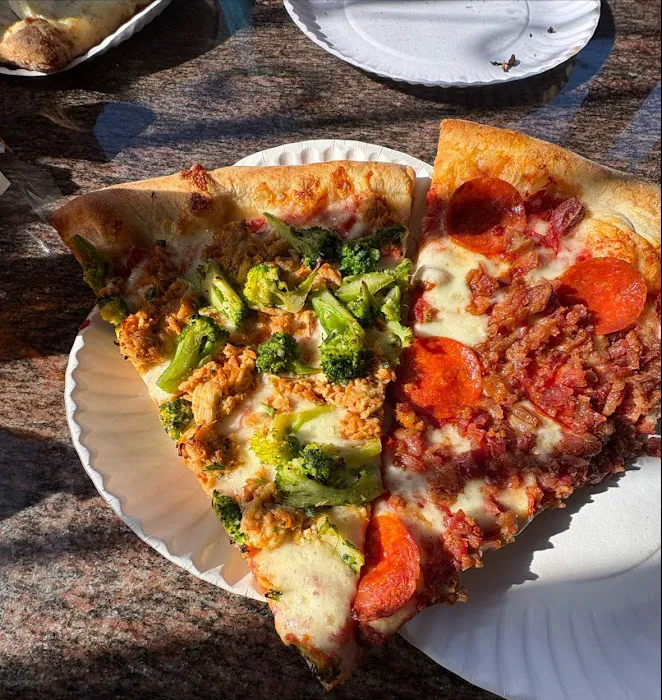 Giardini Pizza Picture 10
