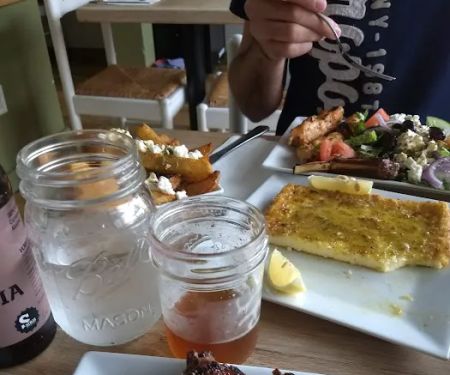 Avlee Greek Kitchen