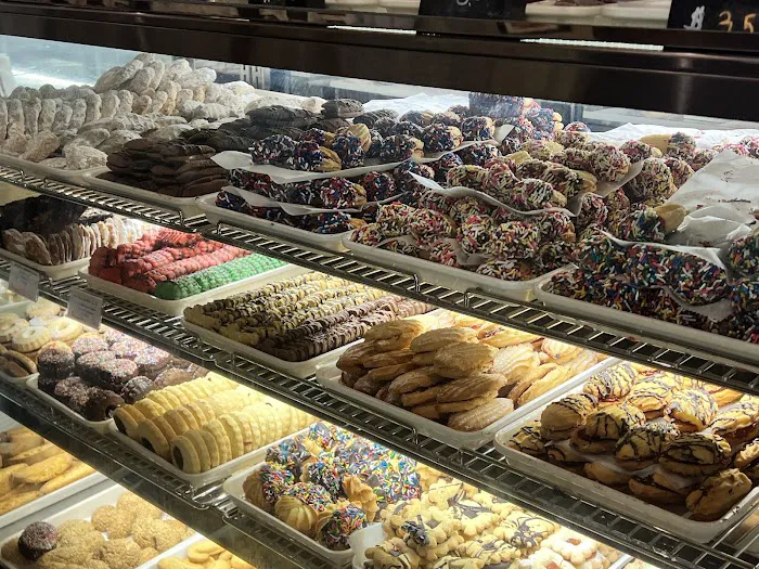 Mazzola Bakery Picture 3