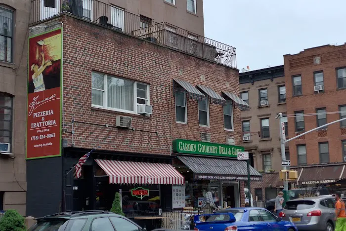 Garden Gourmet Deli & Grill Picture 2