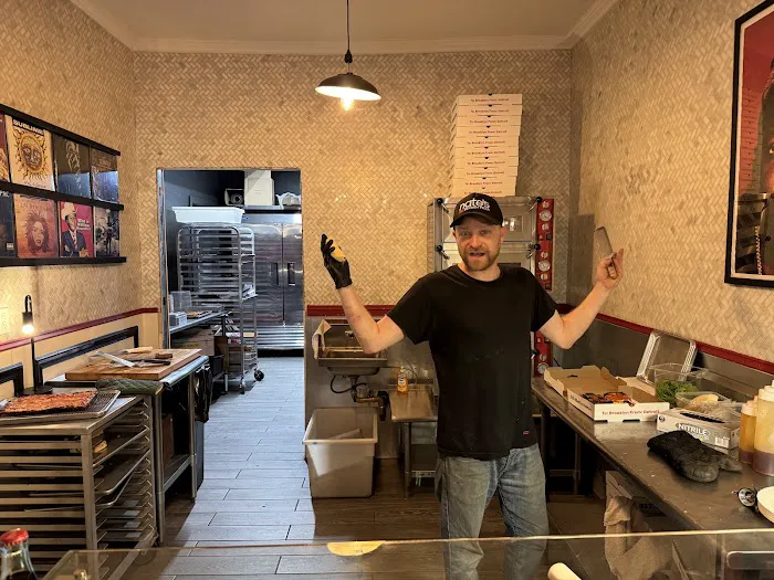 Nate’s Detroit Pizza Picture 7