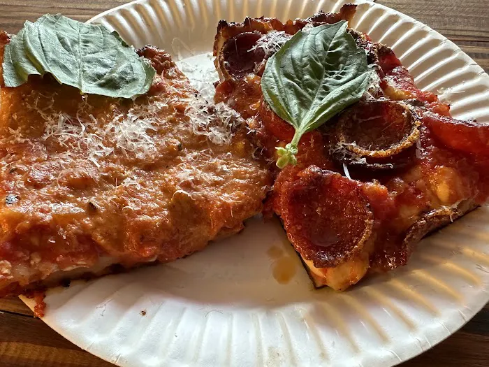 Nate’s Detroit Pizza Picture 10