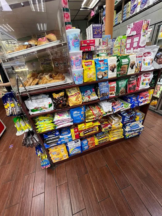 7 Slope Gourmet DelI Picture 2