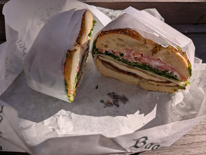 Bagel Pub Picture 8