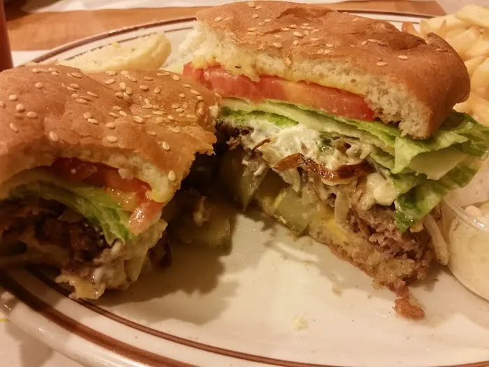 Fifth Avenue Diner Picture 1