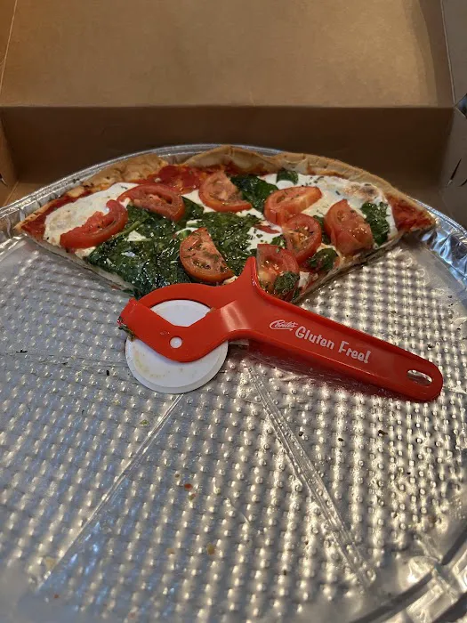 Pomodoro Pizza Picture 3