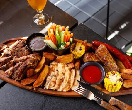Platter Station