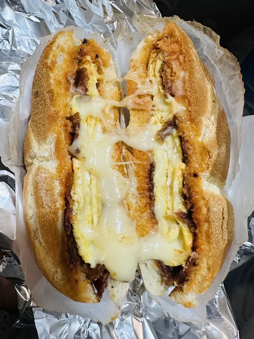 9 Slope Gourmet Deli Picture 3