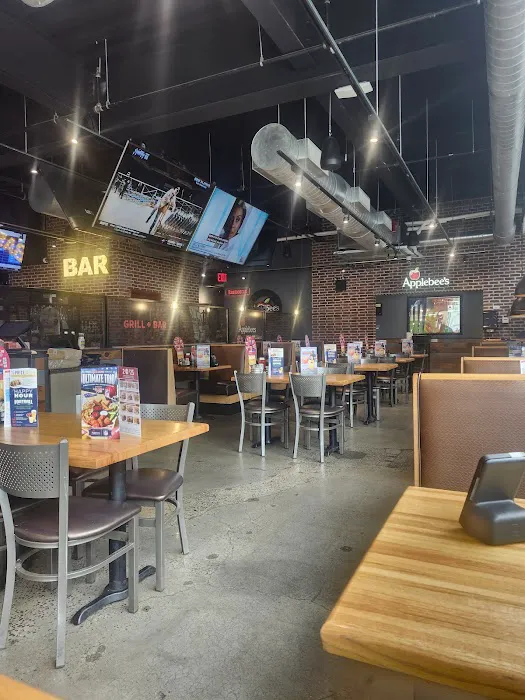 Applebee's Grill + Bar Picture 3