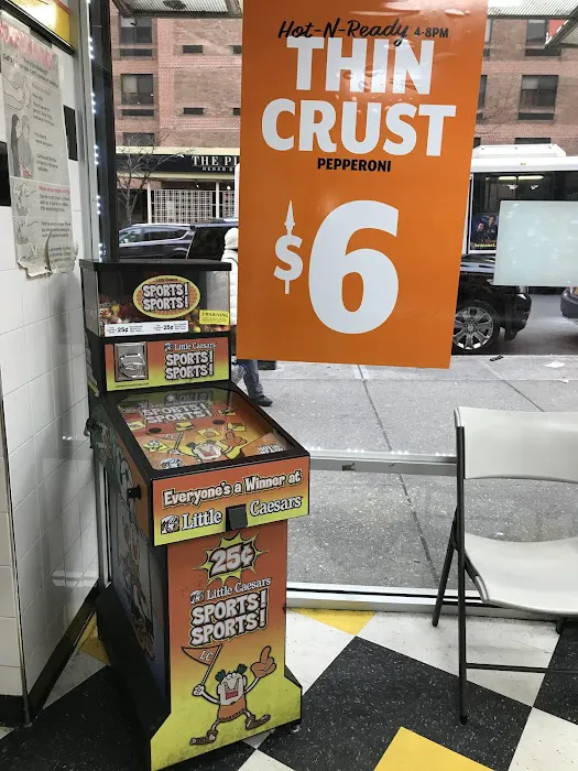Little Caesars Pizza Picture 6
