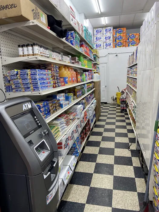 Kings Bridge Deli Picture 4