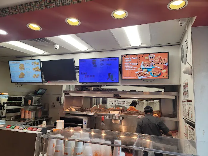 Popeyes Louisiana Kitchen Picture 1