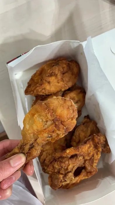 Kennedy Fried Chicken & Pizza Picture 5