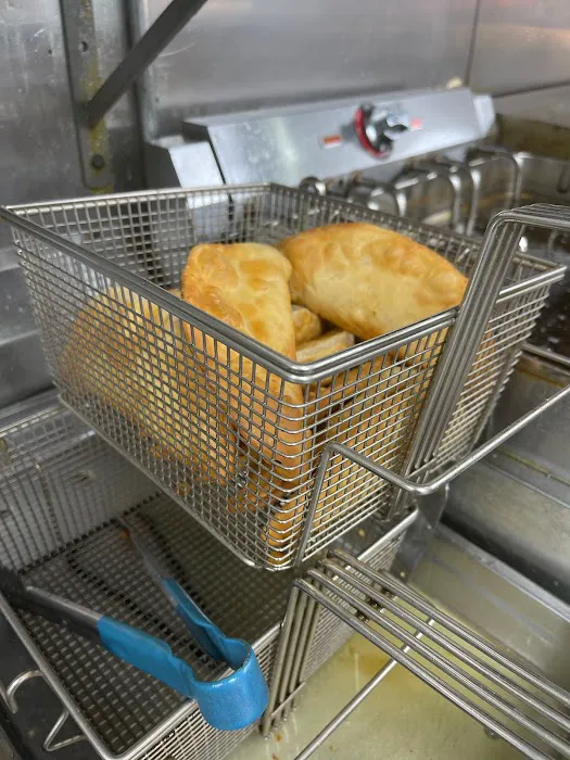Paola Deli Grocery Corp. Picture 6
