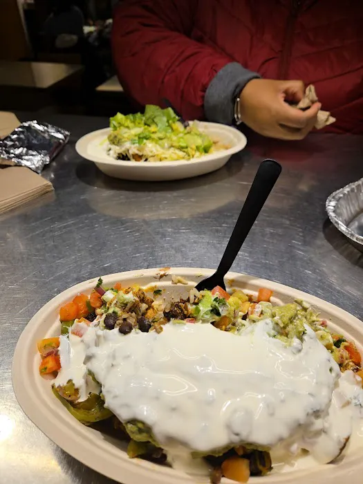 Chipotle Mexican Grill Picture 4
