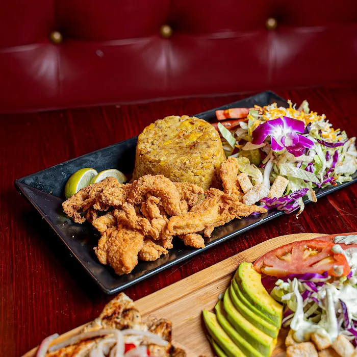 Nuevo Three Way Restaurant Picture 2