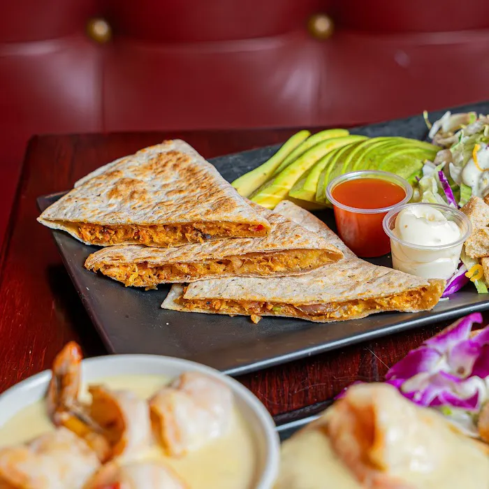 Nuevo Three Way Restaurant Picture 5