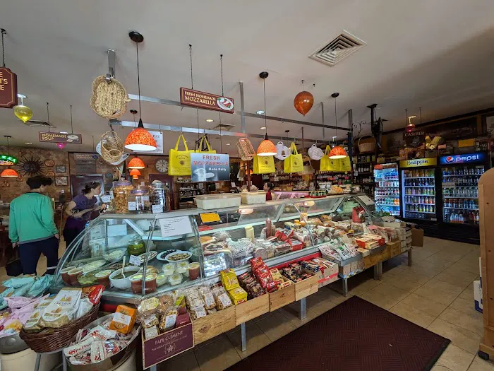 Tino's Delicatessen Picture 5