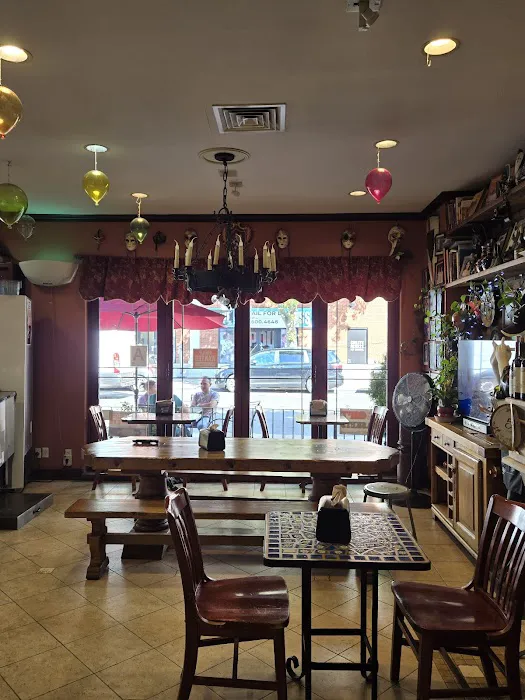 Tino's Delicatessen Picture 10