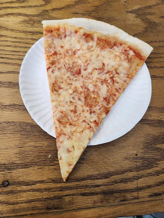 DQ Pizza Picture 1